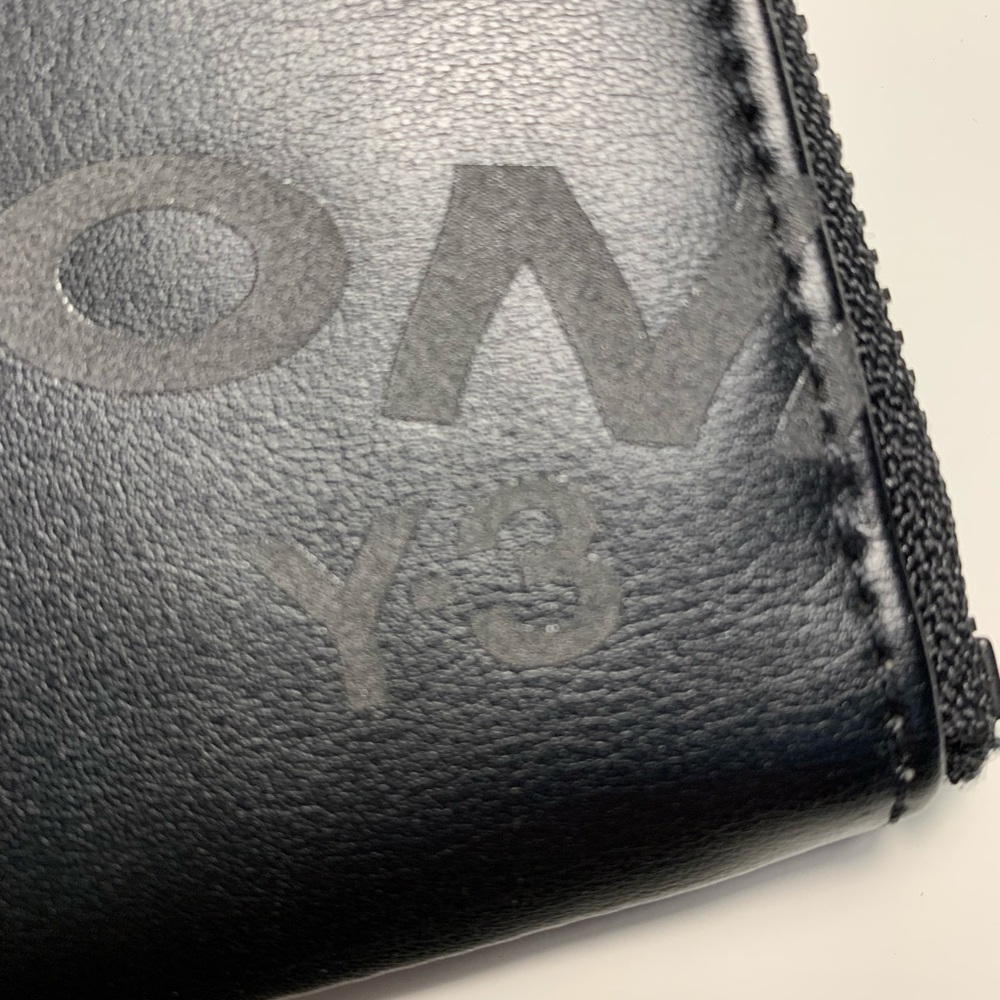 Y-3 Zip Wallet - Picture 2 of 8